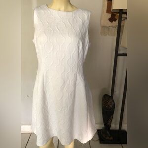 Eva Mendes for New York & Company White Textured Dress Size Large